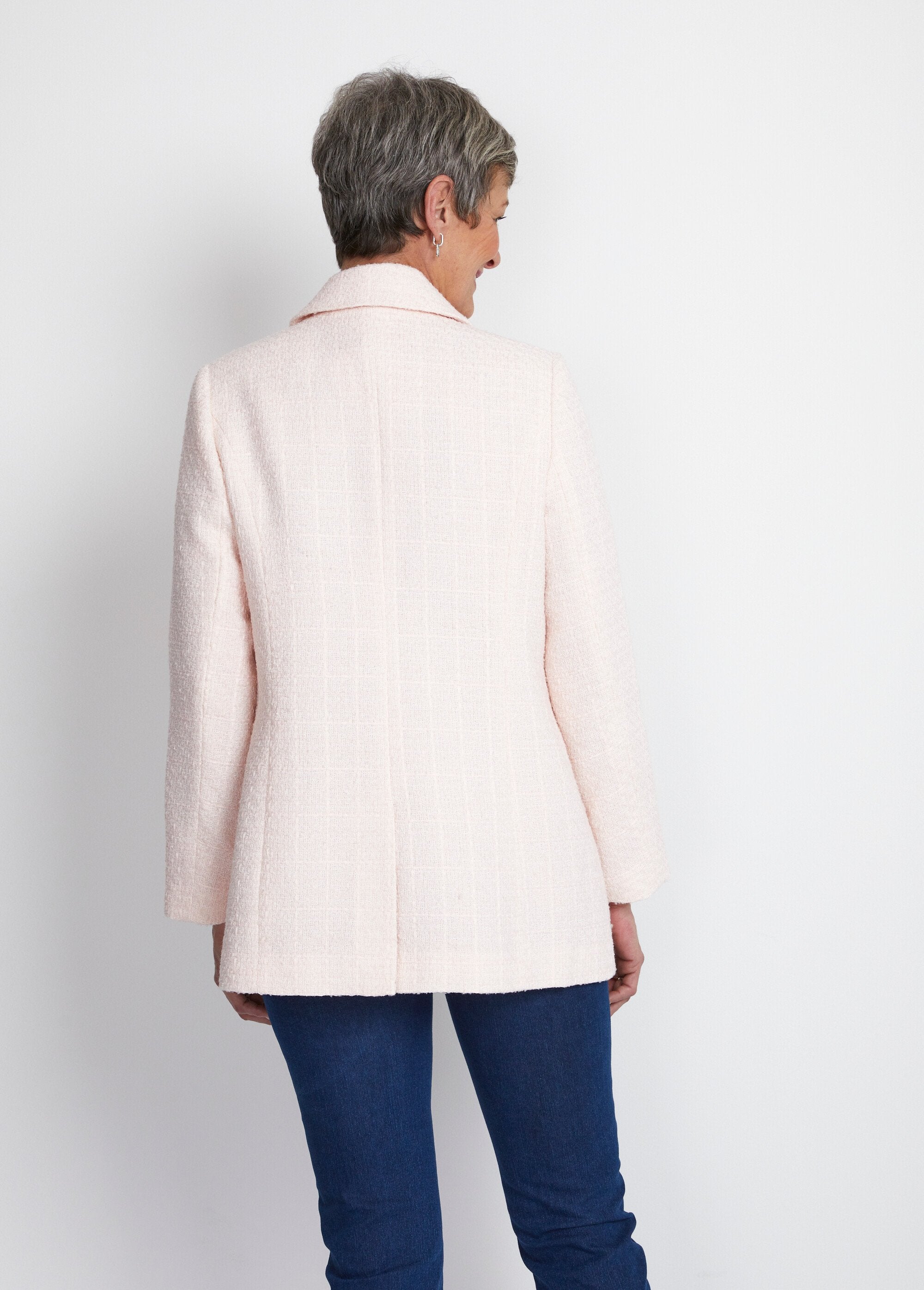 Veste_droite_boutonnée_tissu_natté_col_tailleur_Rose_pale_DO1_slim